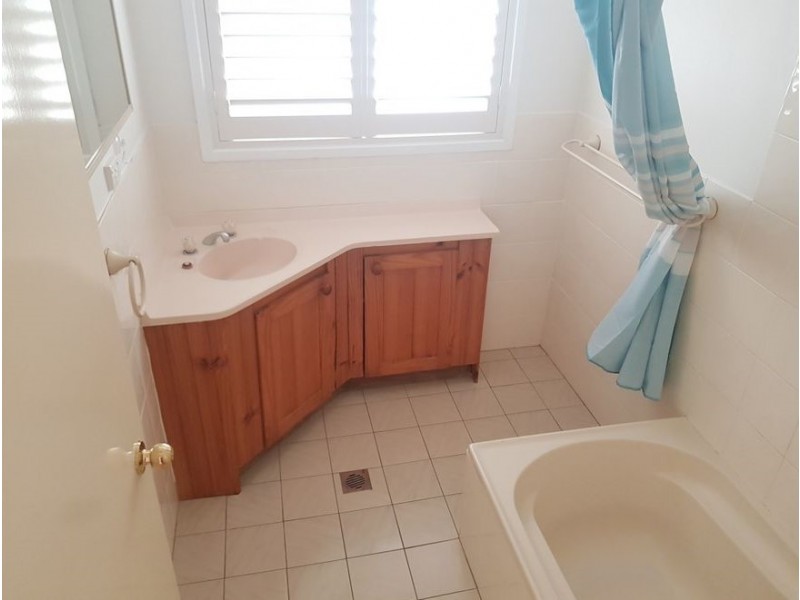 1 Barramundi Avenue, North Nowra NSW 2541