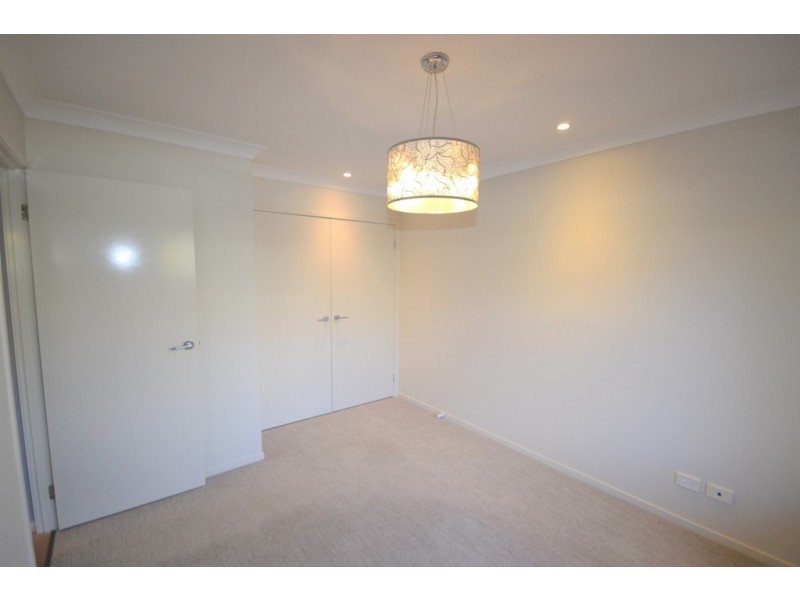 34 Firetail Street, South Nowra NSW 2541