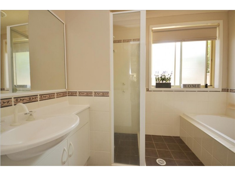 49 Burradoo Crescent, Nowra NSW 2541