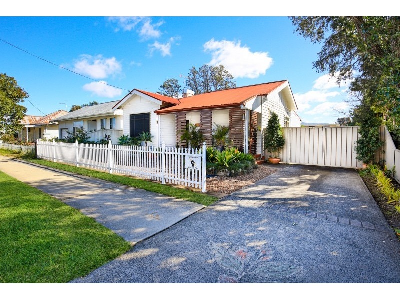 55 Moss Street, Nowra NSW 2541