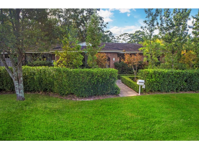 2 Windsor Drive, Berry NSW 2535