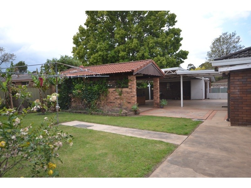 67-69 Cambewarra Road, Bomaderry NSW 2541
