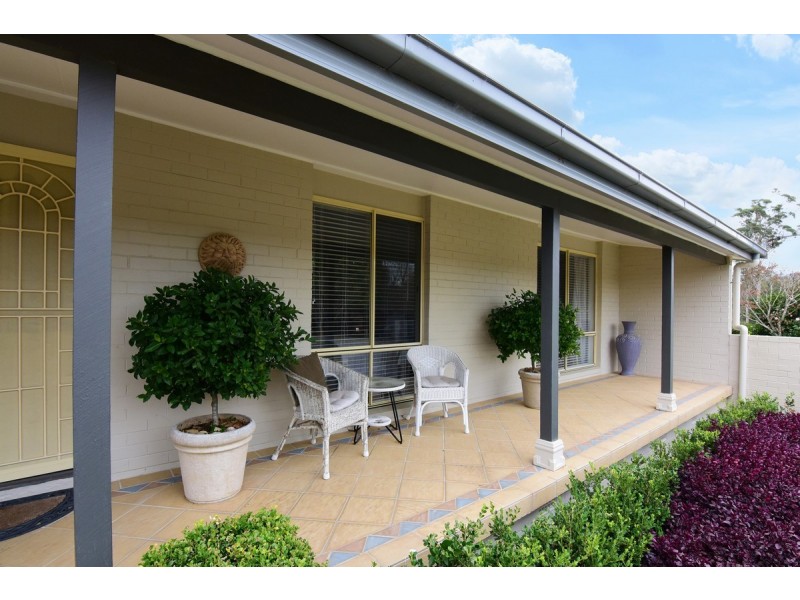 24 Chittick Avenue, North Nowra NSW 2541