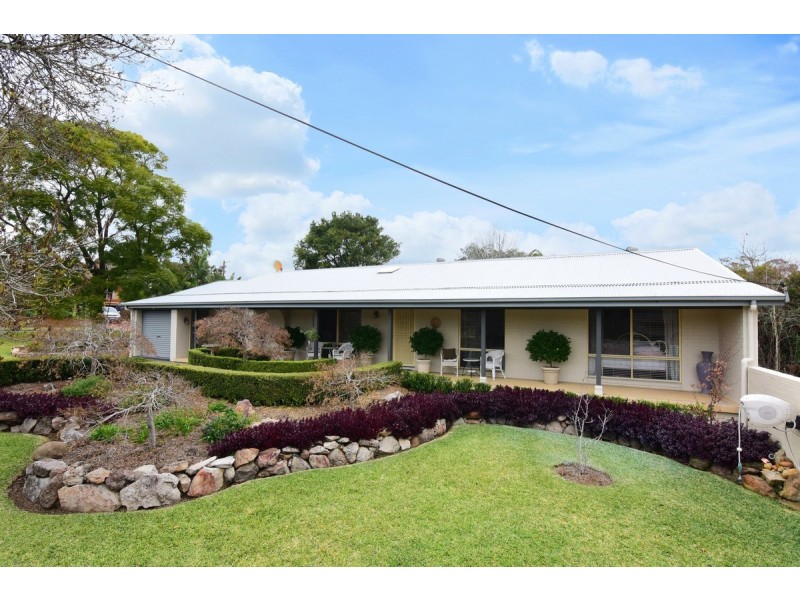 24 Chittick Avenue, North Nowra NSW 2541
