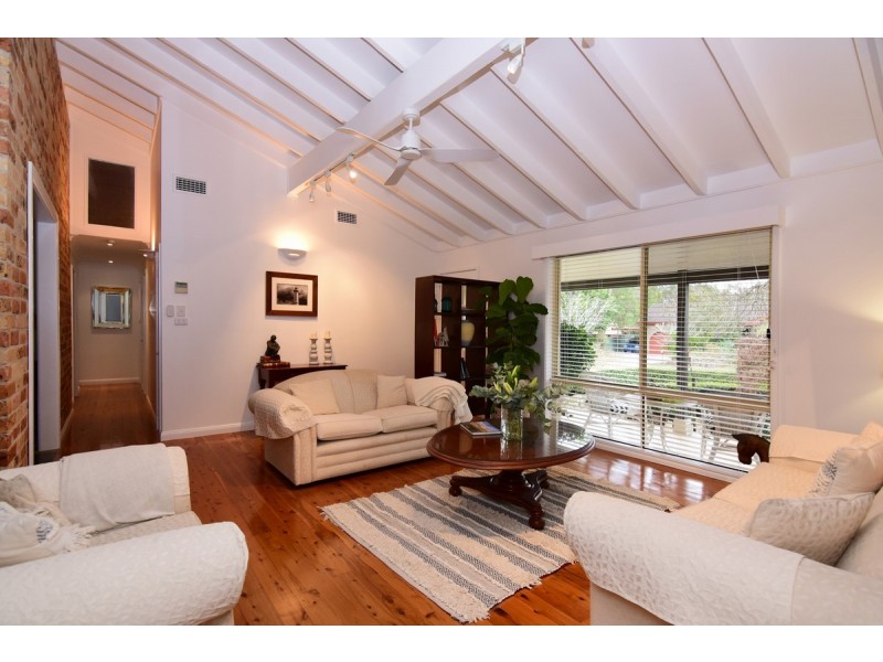 24 Chittick Avenue, North Nowra NSW 2541