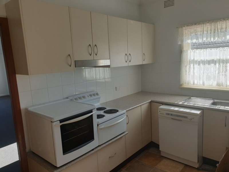 131 Plunkett Street, Nowra NSW 2541