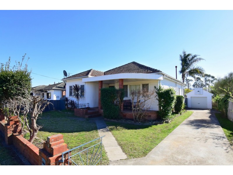131 Plunkett Street, Nowra NSW 2541
