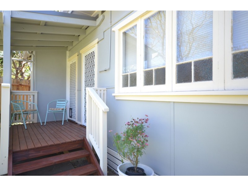 34 Worrigee Street, Nowra NSW 2541