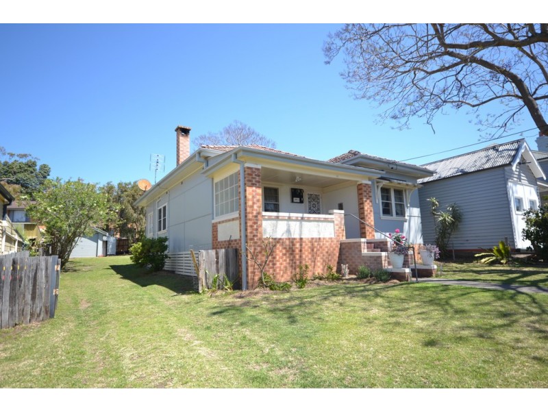 34 Worrigee Street, Nowra NSW 2541