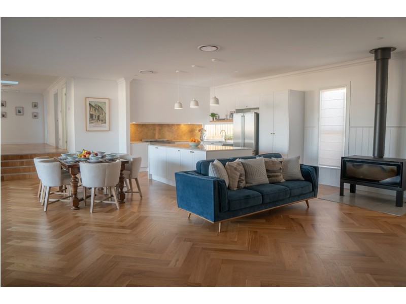 90 Parker Crescent, Berry NSW 2535