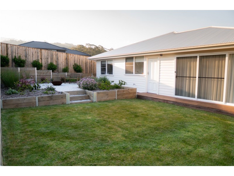 90 Parker Crescent, Berry NSW 2535