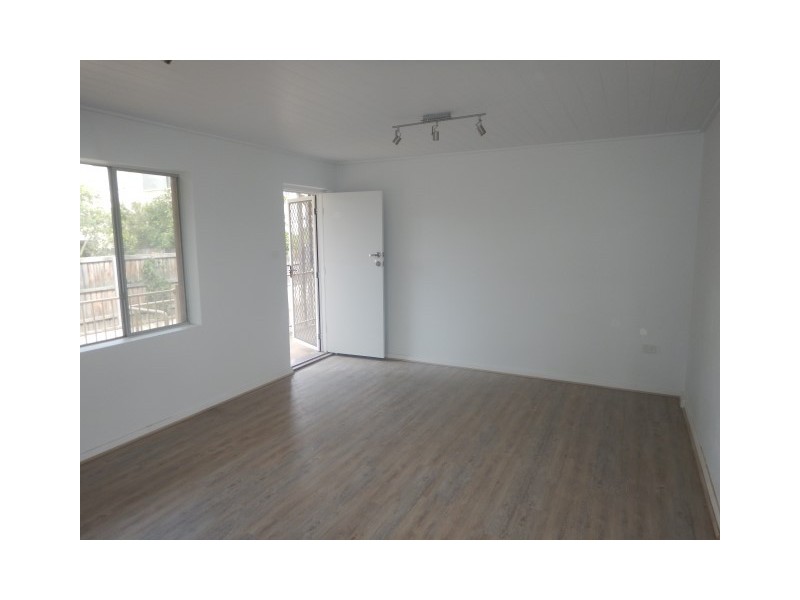 1/1 Karowa Street, Bomaderry NSW 2541