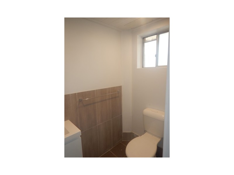 1/1 Karowa Street, Bomaderry NSW 2541