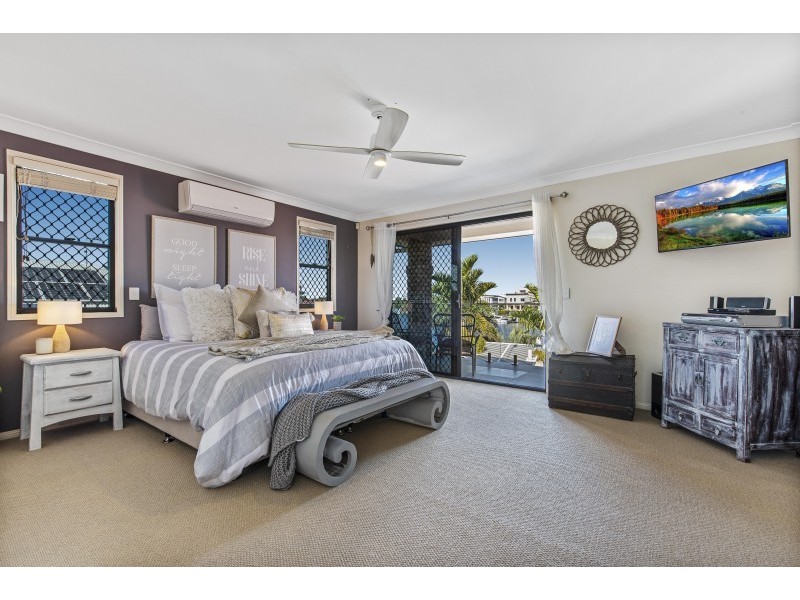 24 Sunbird Chase, Parrearra QLD 4575