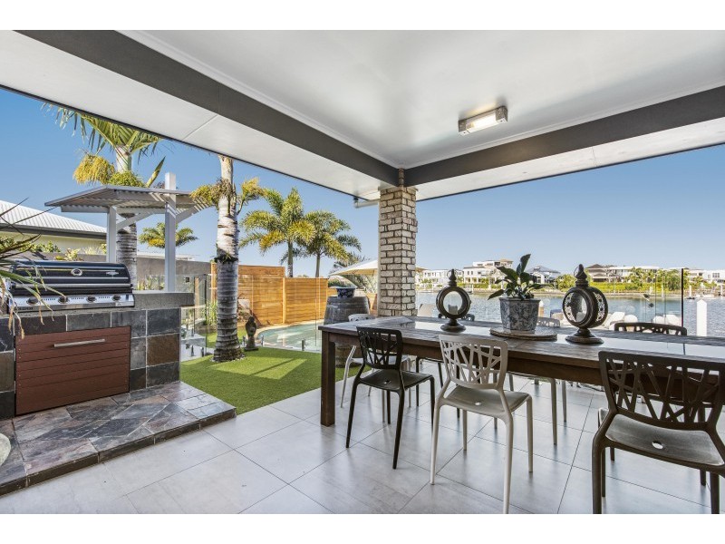 24 Sunbird Chase, Parrearra QLD 4575