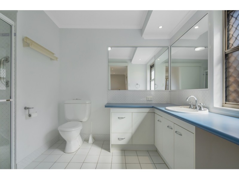 16 Elanora Terrace, Noosa Heads QLD 4567