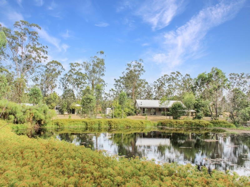 338 Paterson Road East, Paterson QLD 4570