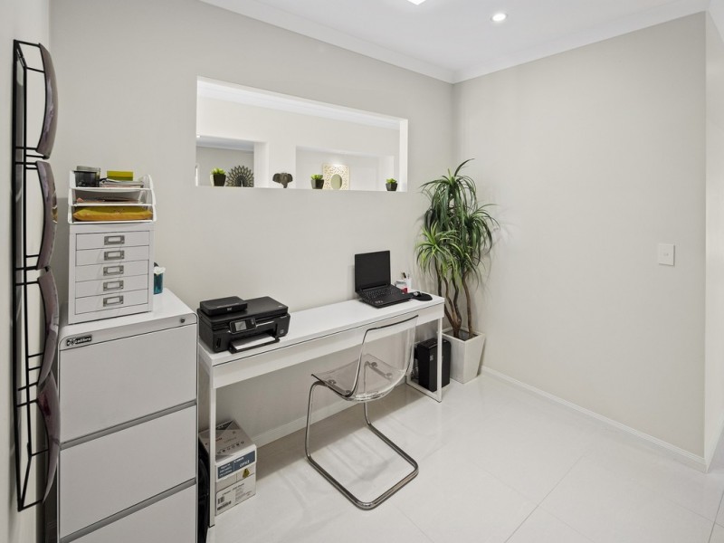 10 Attenuatta Place, Noosaville QLD 4566