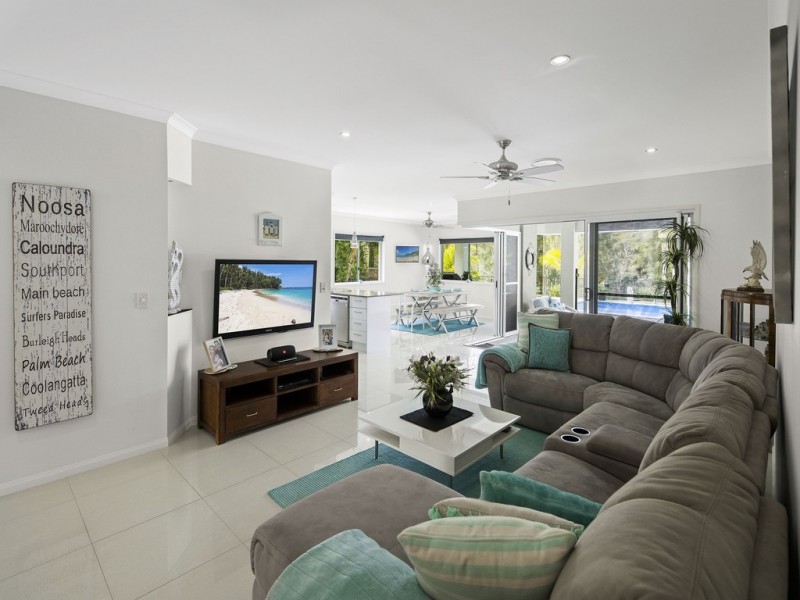 10 Attenuatta Place, Noosaville QLD 4566