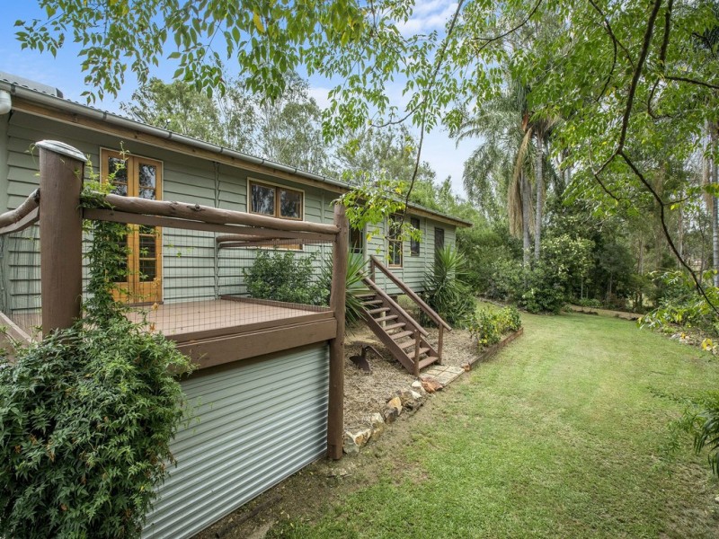 48 Daniel Drive, Pie Creek QLD 4570