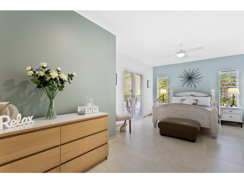 29 Lake Entrance Boulevard, Noosaville QLD 4566