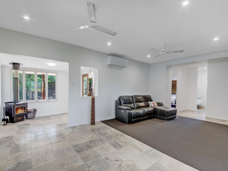 34 Kernke Road, Mcintosh Creek QLD 4570