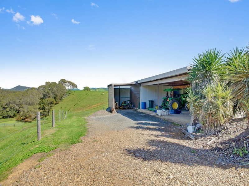 34 Kernke Road, Mcintosh Creek QLD 4570