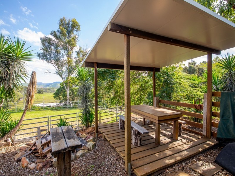 34 Kernke Road, Mcintosh Creek QLD 4570