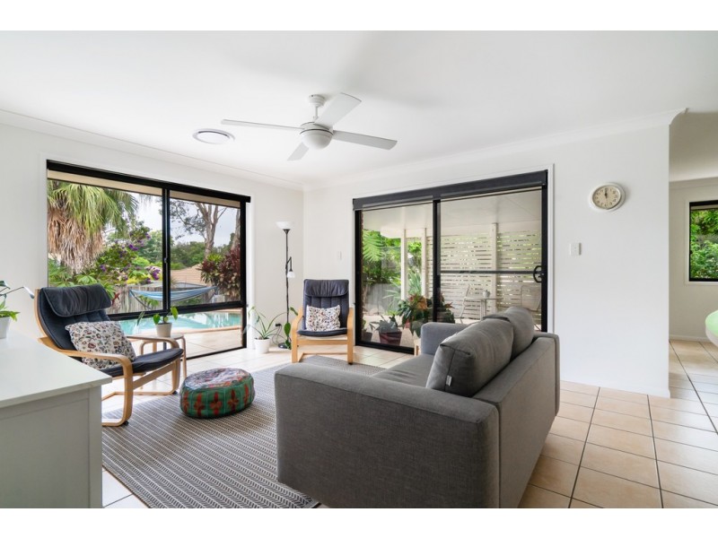 9 Flame Tree Drive, Tewantin QLD 4565