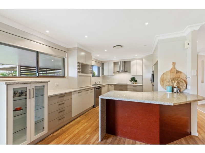 3 Australia Drive, Southside QLD 4570