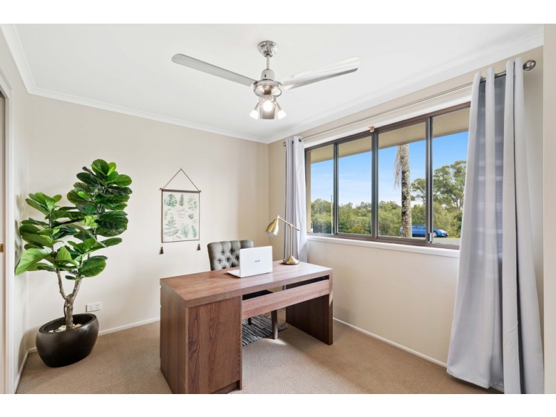 3 Australia Drive, Southside QLD 4570