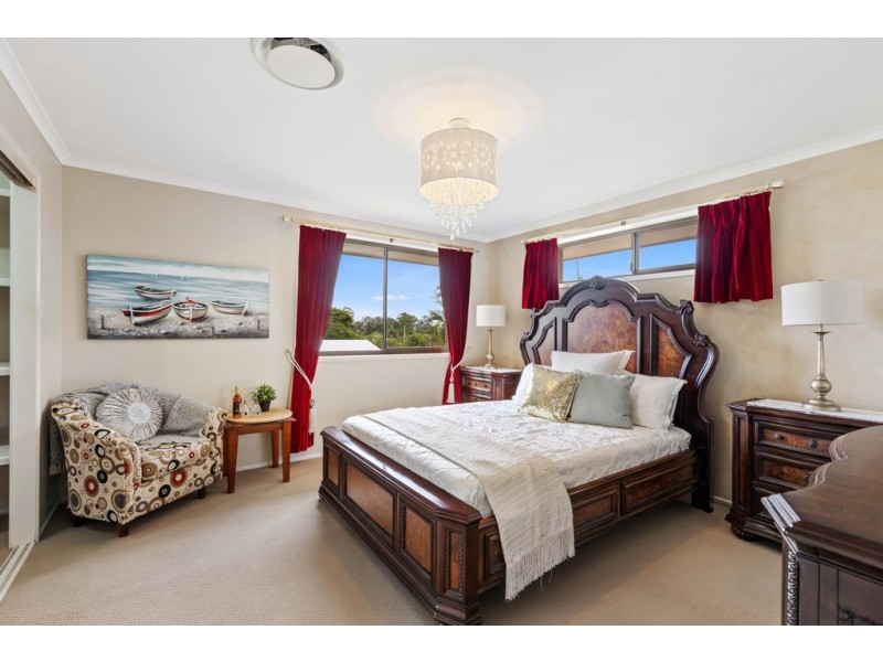 3 Australia Drive, Southside QLD 4570