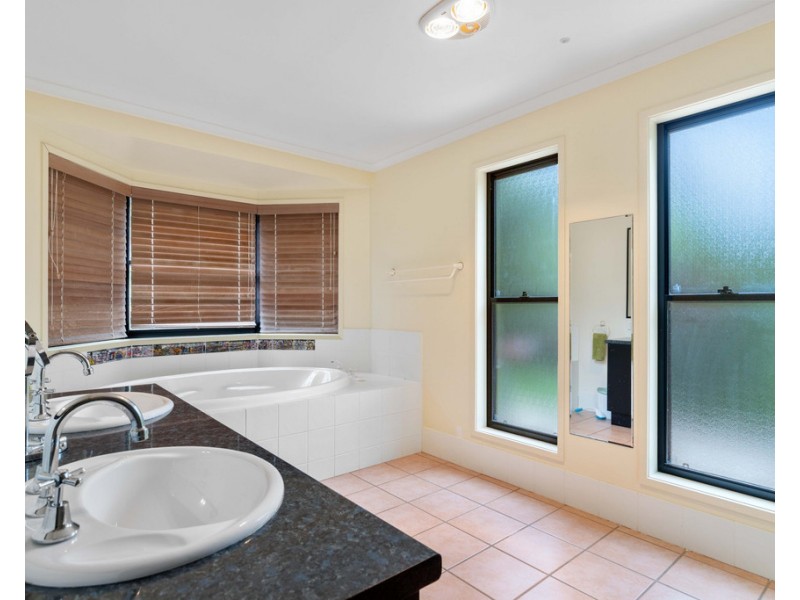 2 Livistona Drive, Doonan QLD 4562
