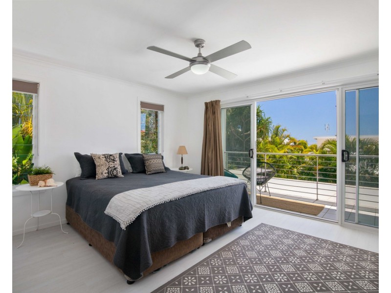 1/20 Orealla Crescent, Sunrise Beach QLD 4567