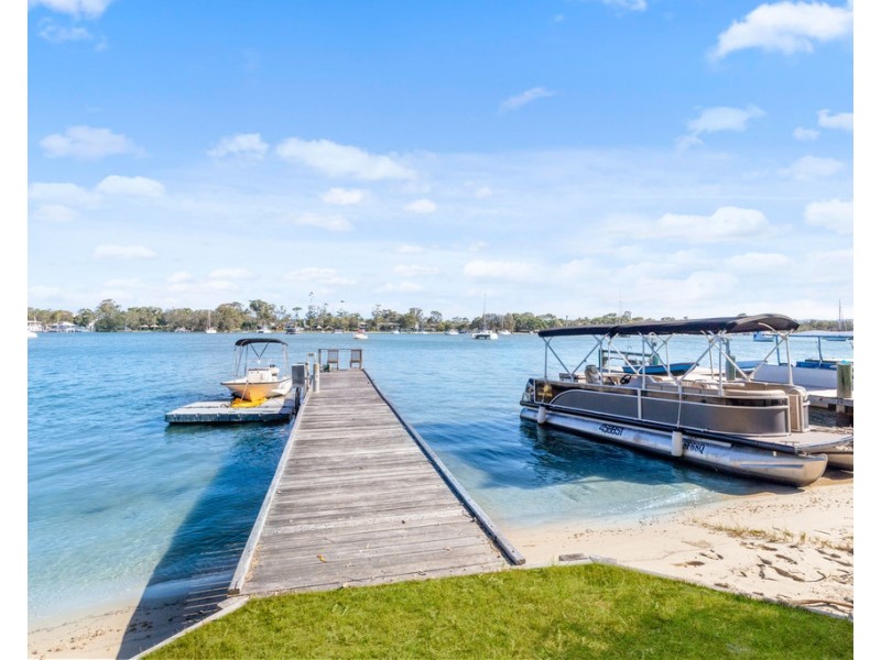 10 Wygani Drive, Noosa North Shore QLD 4565