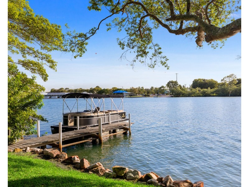 23 Noosa River Drive, Noosa North Shore QLD 4565