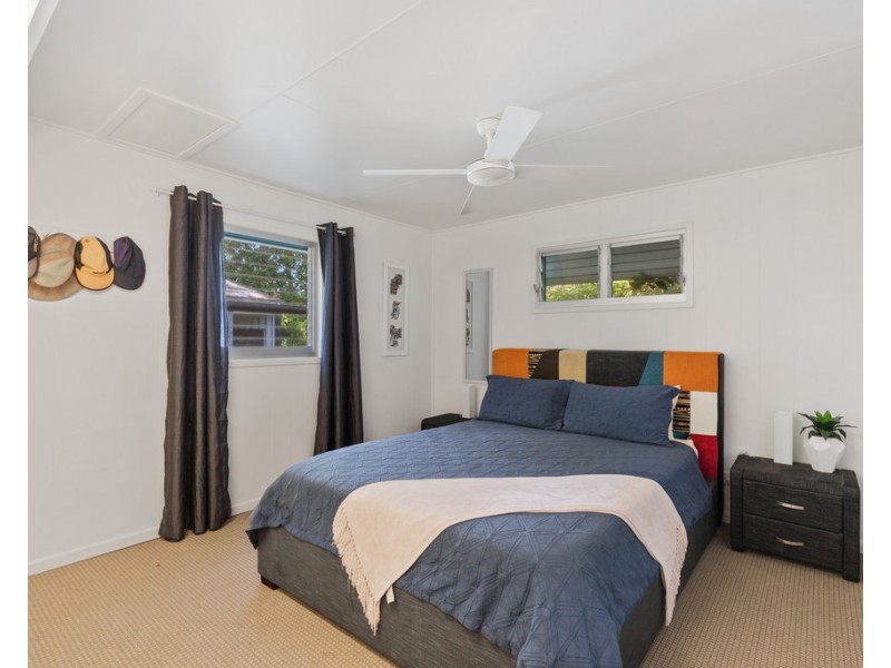 23 Noosa River Drive, Noosa North Shore QLD 4565