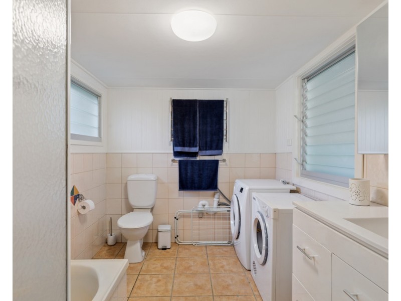 23 Noosa River Drive, Noosa North Shore QLD 4565