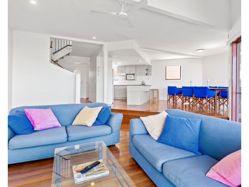 4/528 David Low Way, Castaways Beach QLD 4567