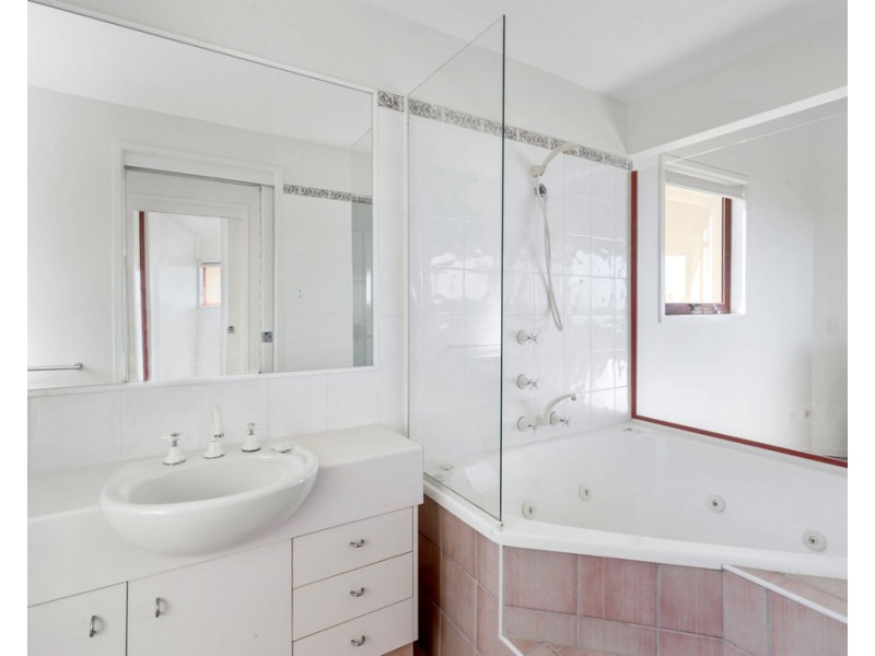 4/528 David Low Way, Castaways Beach QLD 4567