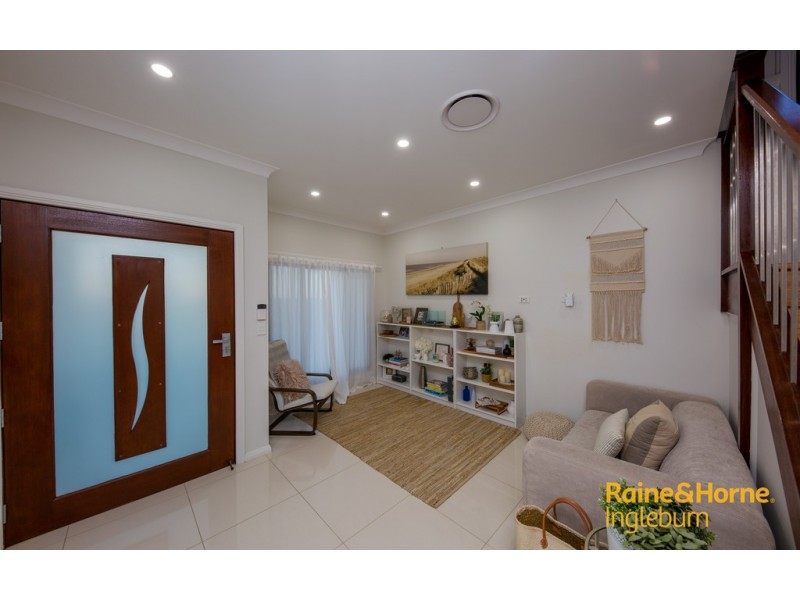 19 GUILLEMONT ROAD, Edmondson Park NSW 2174