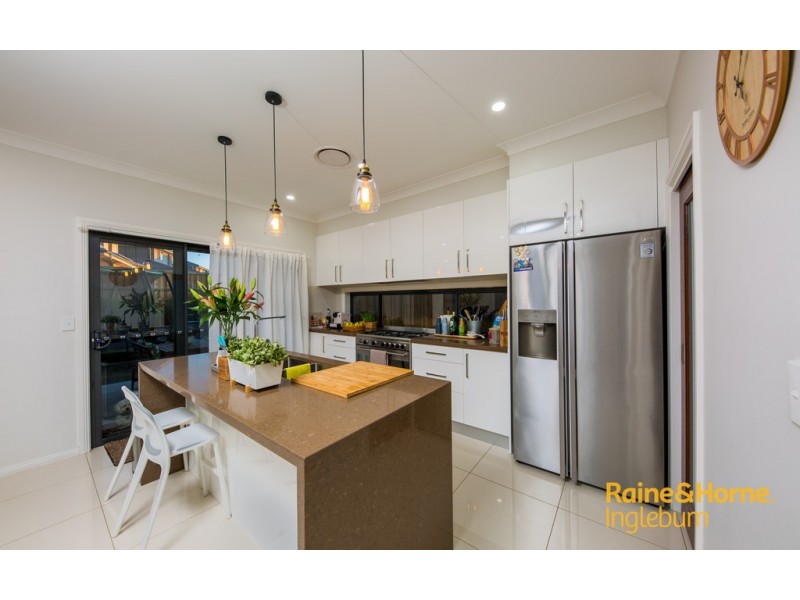 19 GUILLEMONT ROAD, Edmondson Park NSW 2174