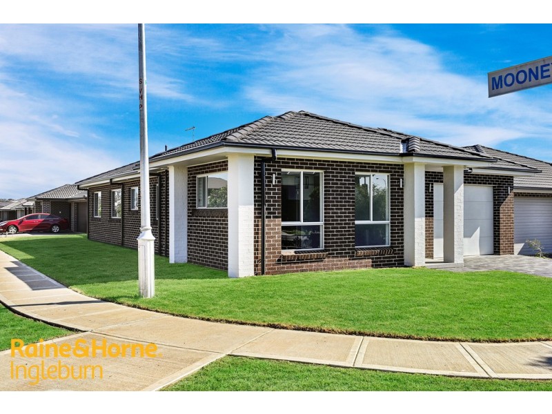 74 EASTON AVENUE, Spring Farm NSW 2570