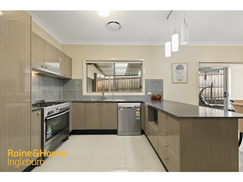 10 DALRYMPLE STREET, Minto NSW 2566