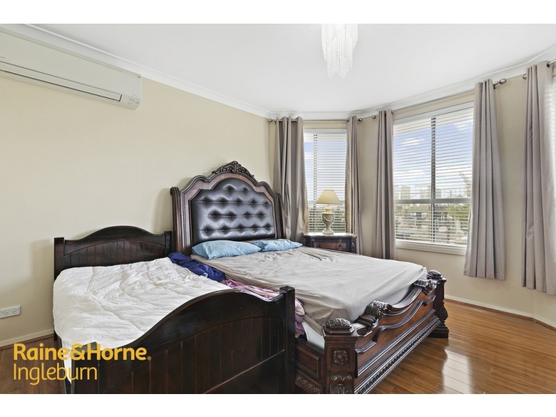 10 DALRYMPLE STREET, Minto NSW 2566