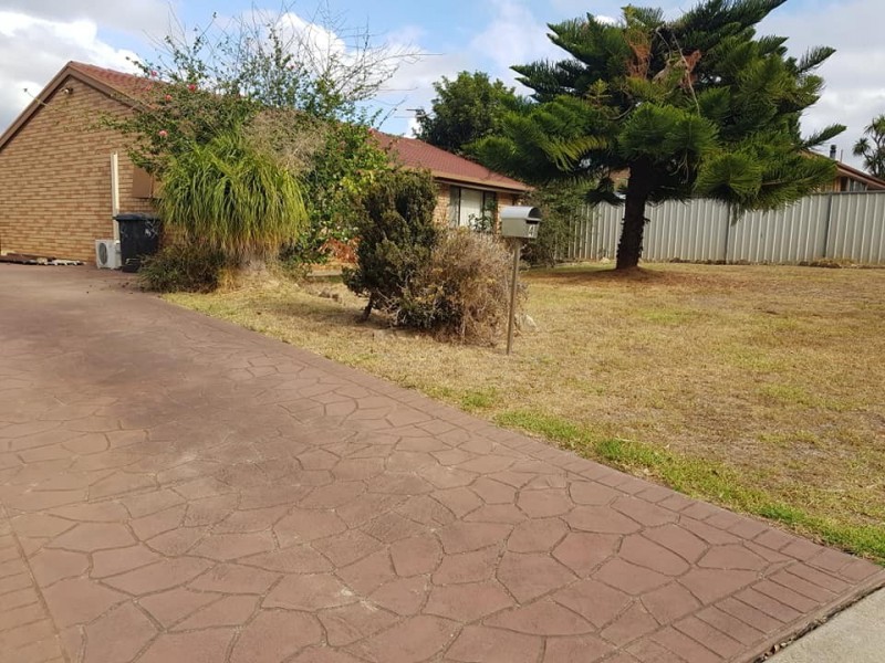 4 WESSEX PLACE, Raby NSW 2566
