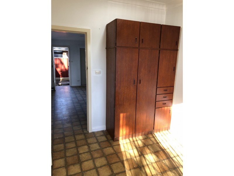 38B Euroka, Ingleburn NSW 2565