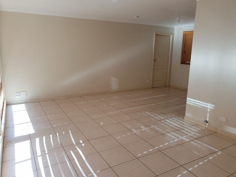 6 HORNET PLACE, Raby NSW 2566