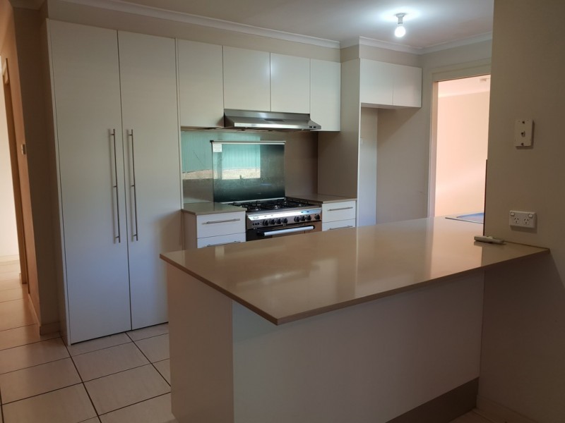 6 HORNET PLACE, Raby NSW 2566