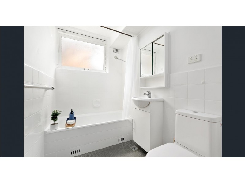 12/248 PACIFIC HIGHWAY, Greenwich NSW 2065